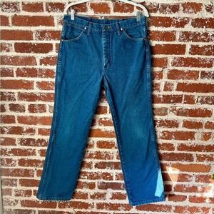 Y2K Men’s Wrangler Cowboy Cut Medium Wash Straight Blue Jeans